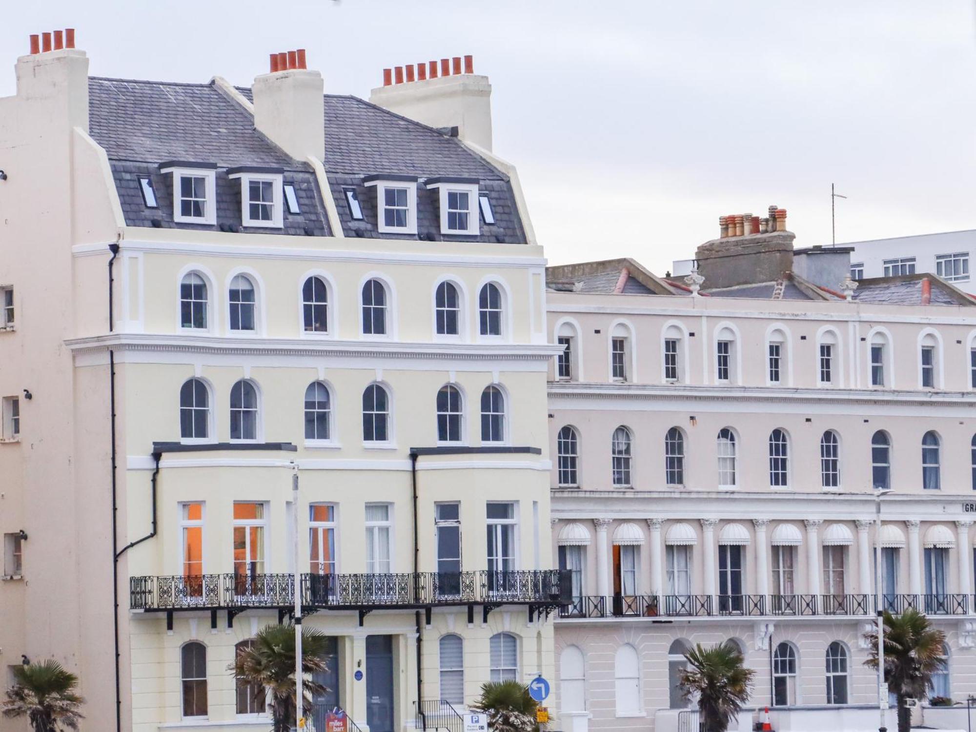 Appartamento The Old Spy Headquarters Folkestone Esterno foto